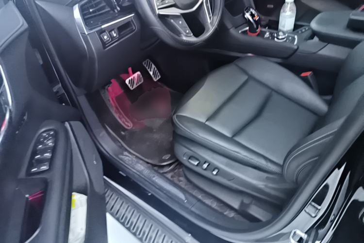 Used Cadillac XT5 2024 2.0T Two-Wheel Drive Fashion Edition Driver Seat