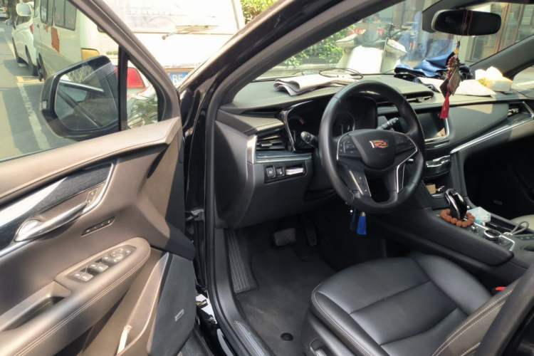 Used Cadillac XT5 2024 2.0T Two-Wheel Drive Fashion Edition Driver Seat