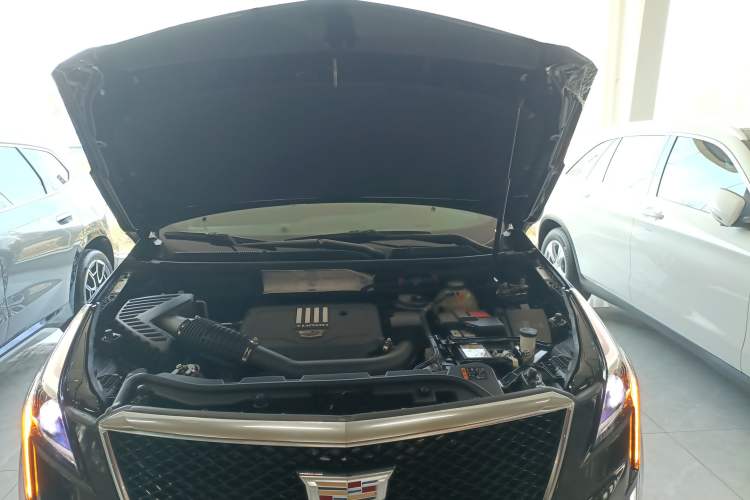Used Cadillac XT5 2024 2.0T All-Wheel-Drive Luxury Version (Hummingbird Edition) Engine Bay