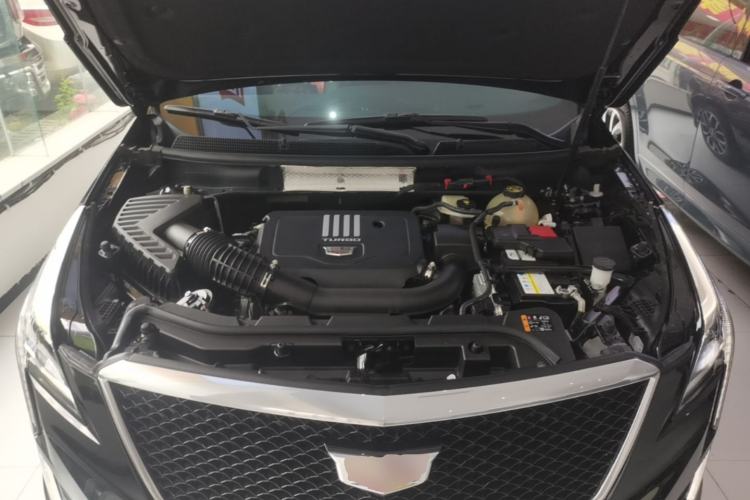 Used Cadillac XT5 2024 2.0T All-Wheel-Drive Luxury Version (Hummingbird Edition) Engine Bay