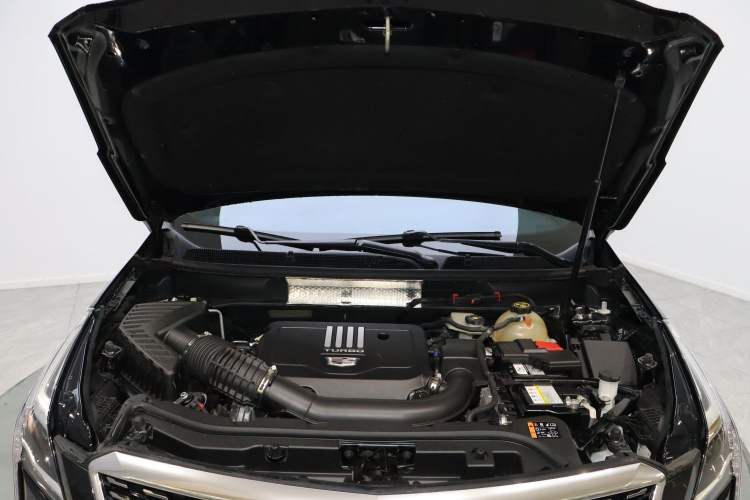 Used Cadillac XT5 2024 2.0T Two-Wheel Drive Fashion Edition Engine Bay