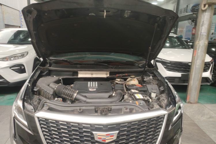 Used Cadillac XT5 2024 2.0T Two-Wheel Drive Fashion Edition Engine Bay