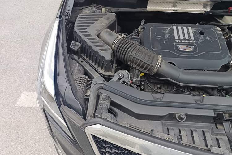 Used Cadillac XT5 2024 2.0T All-Wheel-Drive Luxury Version (Hummingbird Edition) Engine Bay Right