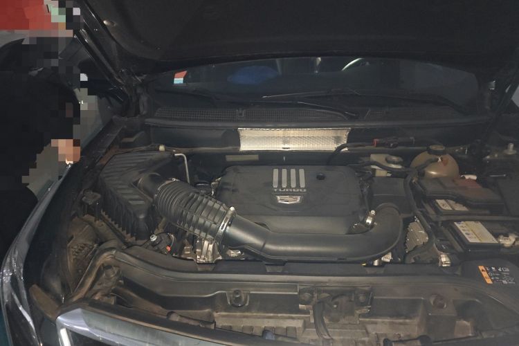 Used Cadillac XT5 2024 2.0T All-Wheel-Drive Luxury Version (Hummingbird Edition) Engine Bay Right