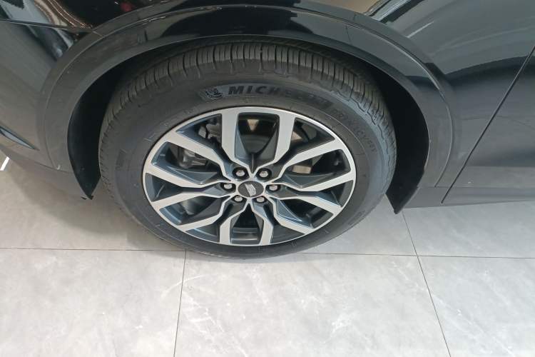 Used Cadillac XT5 2024 2.0T All-Wheel-Drive Luxury Version (Hummingbird Edition) Exterior 4