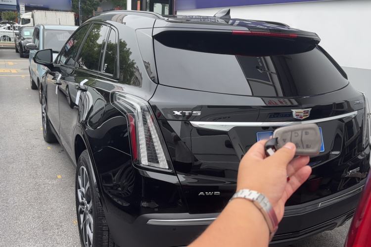 Used Cadillac XT5 2024 2.0T All-Wheel-Drive Luxury Version (Hummingbird Edition) Exterior 4
