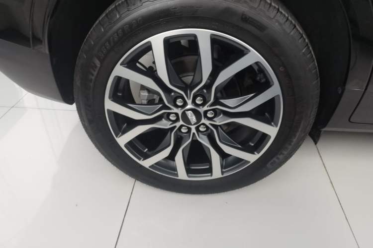 Used Cadillac XT5 2024 2.0T All-Wheel-Drive Luxury Version (Hummingbird Edition) Exterior 5
