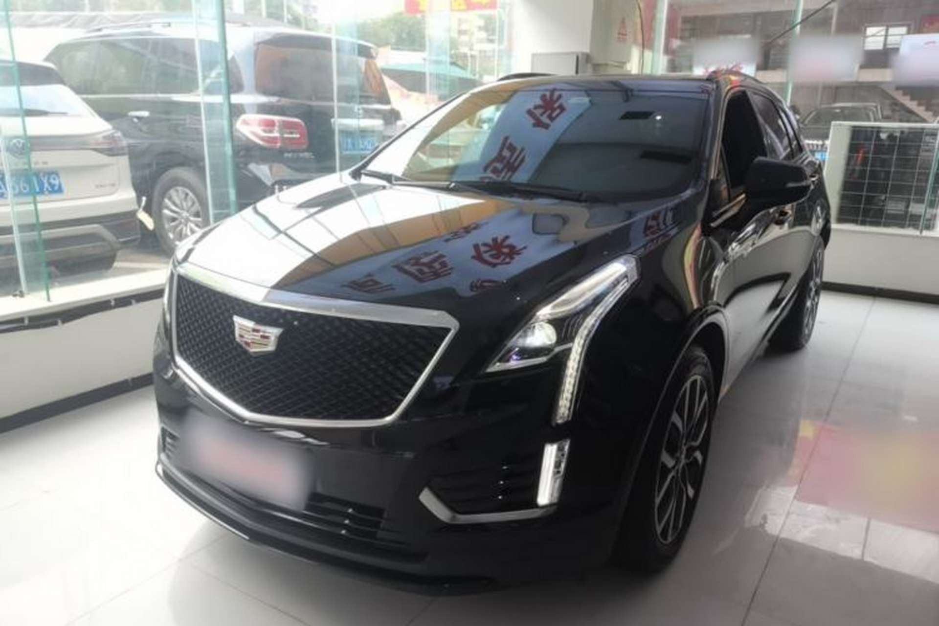Used Cadillac XT5 2024 2.0T All-Wheel-Drive Luxury Version (Hummingbird Edition) Front Left 45 Deg