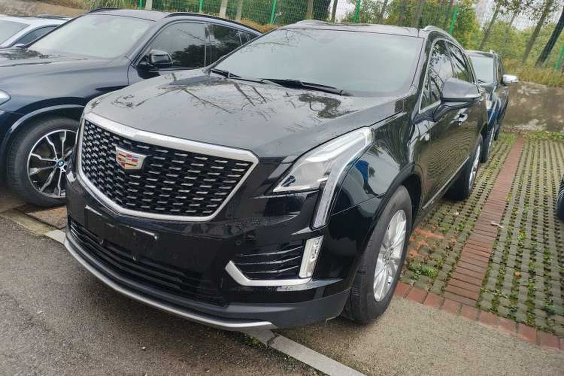 Used Cadillac XT5 2024 2.0T Two-Wheel Drive Fashion Edition Front Left 45 Deg