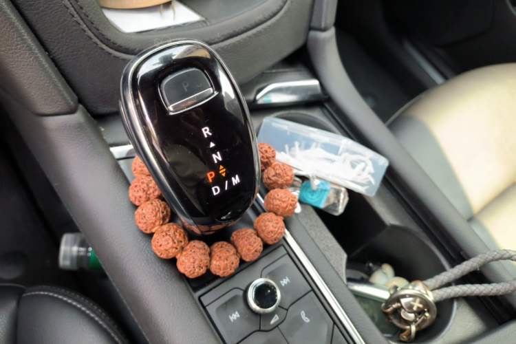 Used Cadillac XT5 2024 2.0T Two-Wheel Drive Fashion Edition Gear Lever