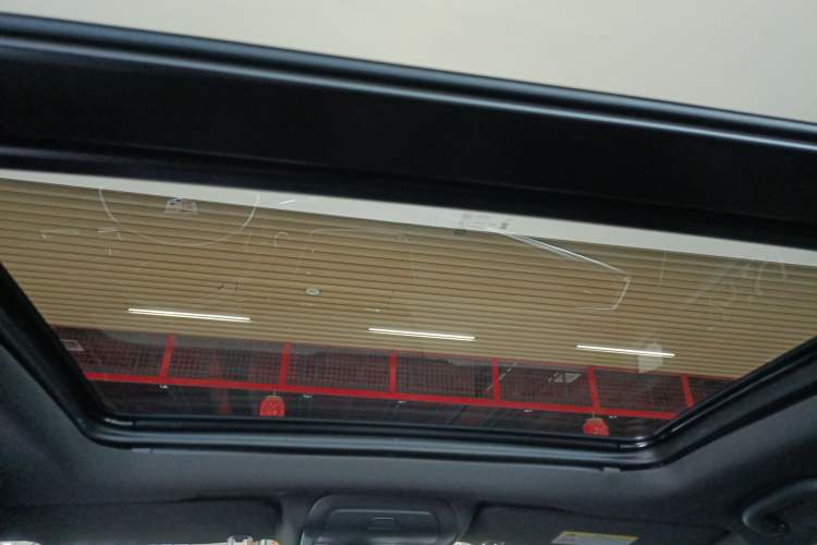 Used Cadillac XT5 2024 2.0T All-Wheel-Drive Luxury Version (Hummingbird Edition) Headliner