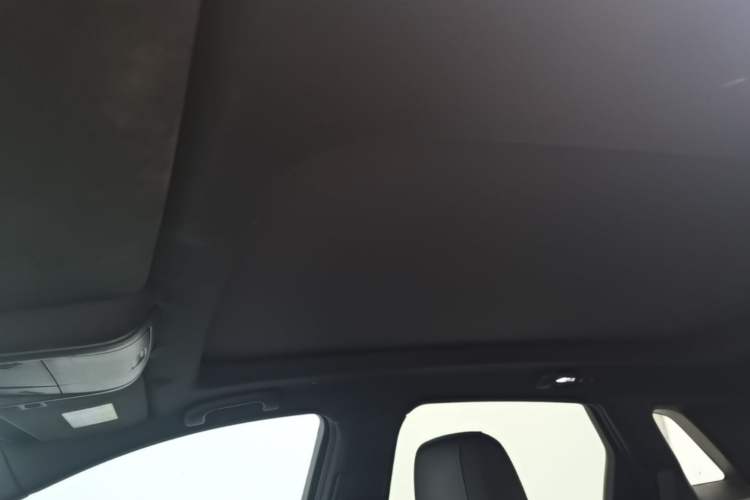 Used Cadillac XT5 2024 2.0T Two-Wheel Drive Fashion Edition Headliner