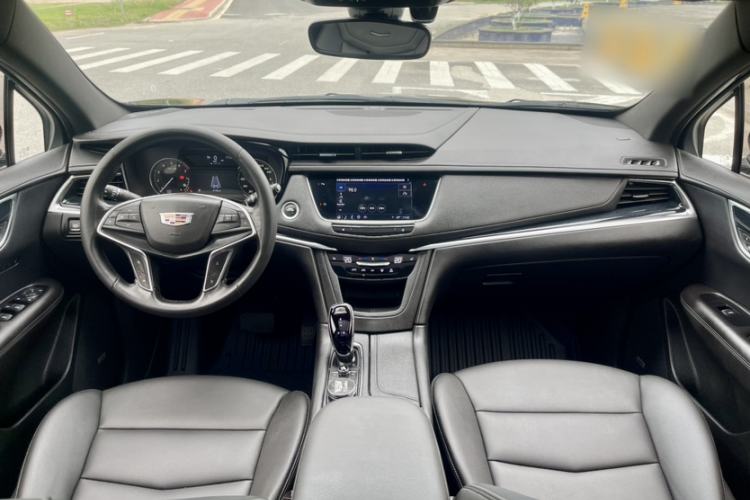 Used Cadillac XT5 2024 2.0T Two-Wheel Drive Fashion Edition Interior 6