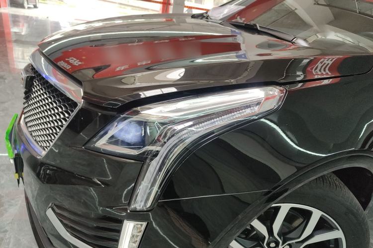 Used Cadillac XT5 2024 2.0T All-Wheel-Drive Luxury Version (Hummingbird Edition) Left Front Headlight