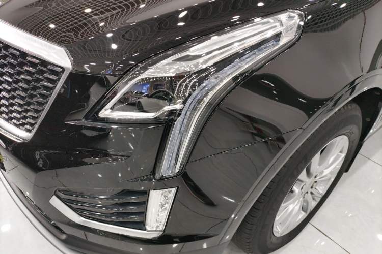 Used Cadillac XT5 2024 2.0T Two-Wheel Drive Fashion Edition Left Front Headlight