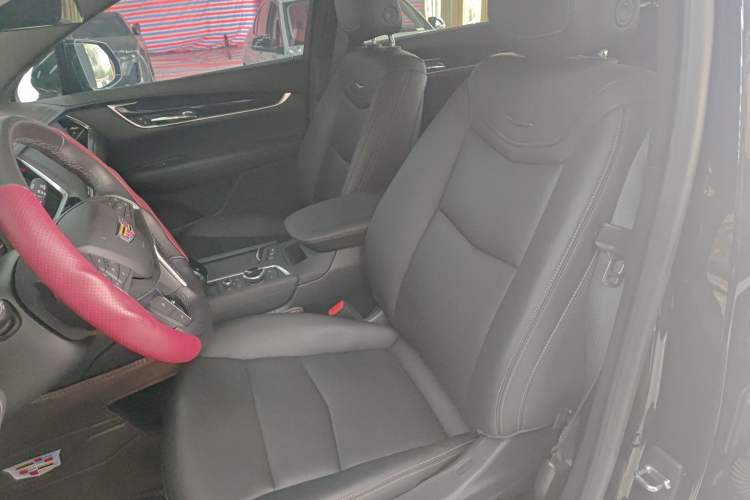 Used Cadillac XT5 2024 2.0T Two-Wheel Drive Fashion Edition Left Front Seat