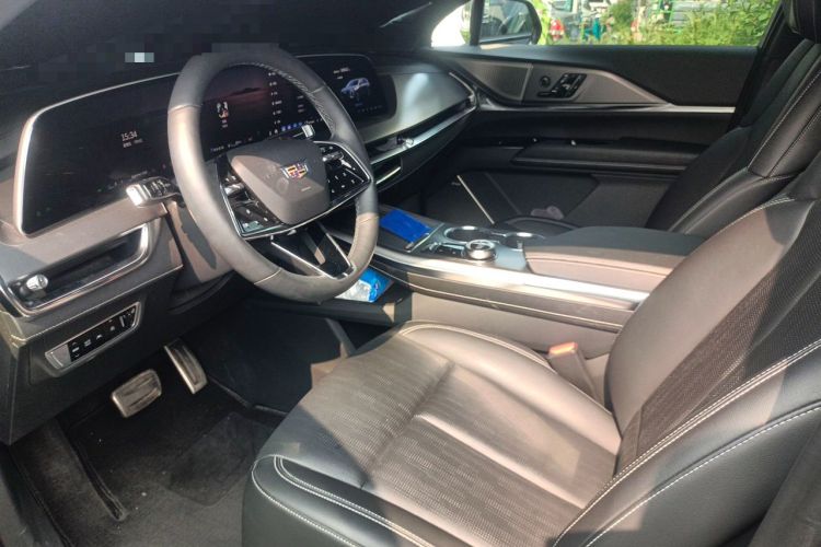 Used Cadillac XT5 2024 2.0T Four-Wheel Drive Prestige Version (Ultimate Edition) Left Front Seat