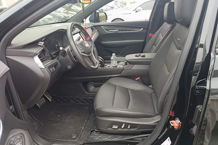 Used Cadillac XT5 2024 2.0T All-Wheel-Drive Luxury Version (Hummingbird Edition) Left Front Seat
