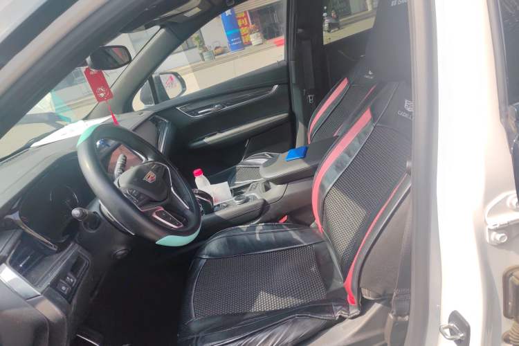 Used Cadillac XT5 2024 2.0T All-Wheel-Drive Luxury Version (Hummingbird Edition) Left Front Seat