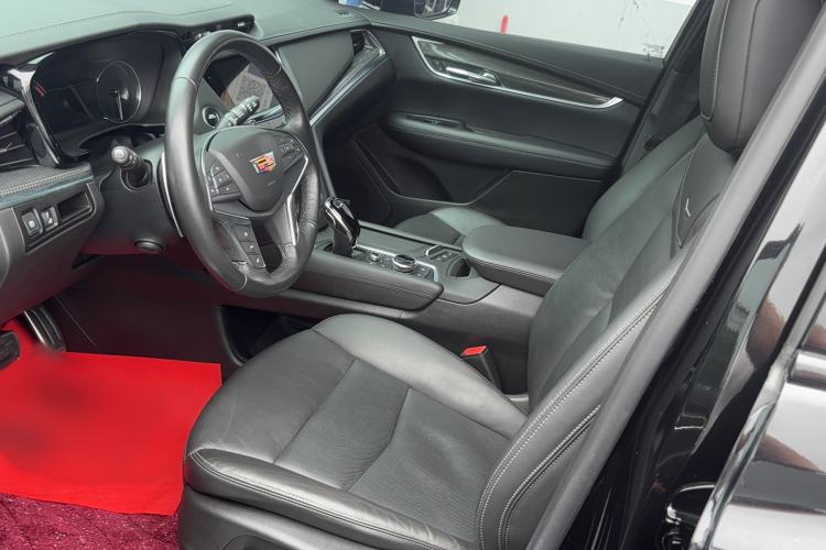 Used Cadillac XT5 2024 2.0T All-Wheel-Drive Luxury Version (Hummingbird Edition) Left Front Seat