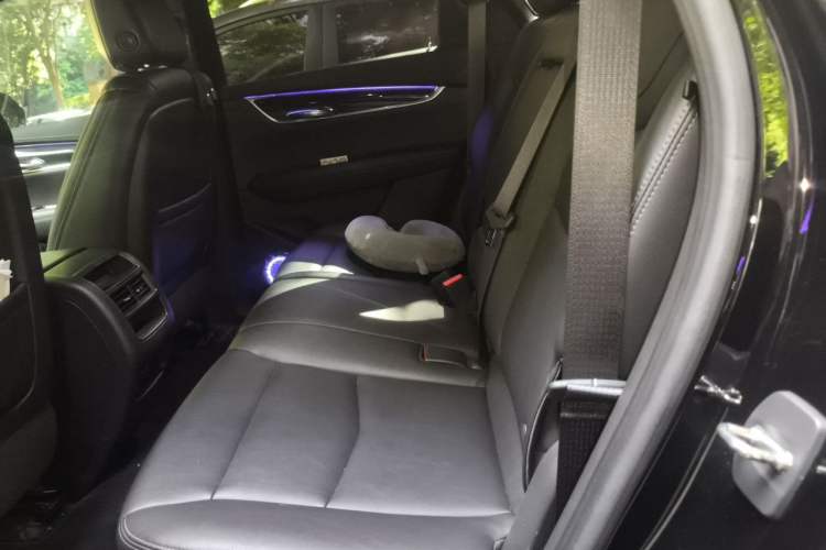Used Cadillac XT5 2024 2.0T Two-Wheel Drive Fashion Edition Left Rear Seat