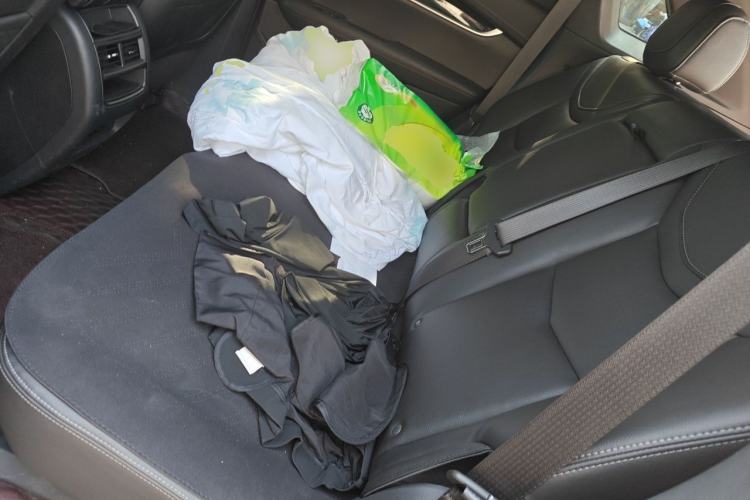 Used Cadillac XT5 2024 2.0T Two-Wheel Drive Fashion Edition Left Rear Seat