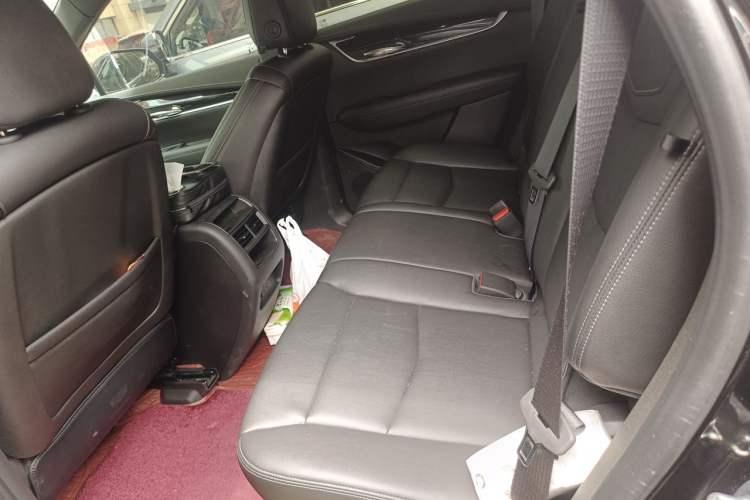 Used Cadillac XT5 2024 2.0T Two-Wheel Drive Fashion Edition Left Rear Seat