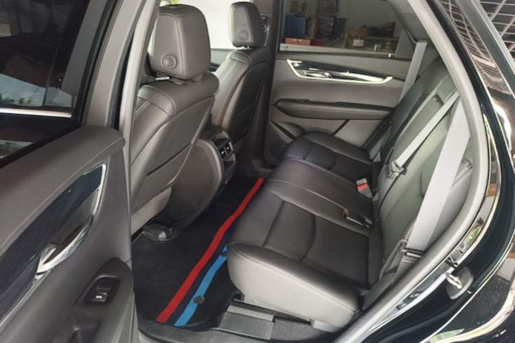 Used Cadillac XT5 2024 2.0T Two-Wheel Drive Fashion Edition Left Rear Seat