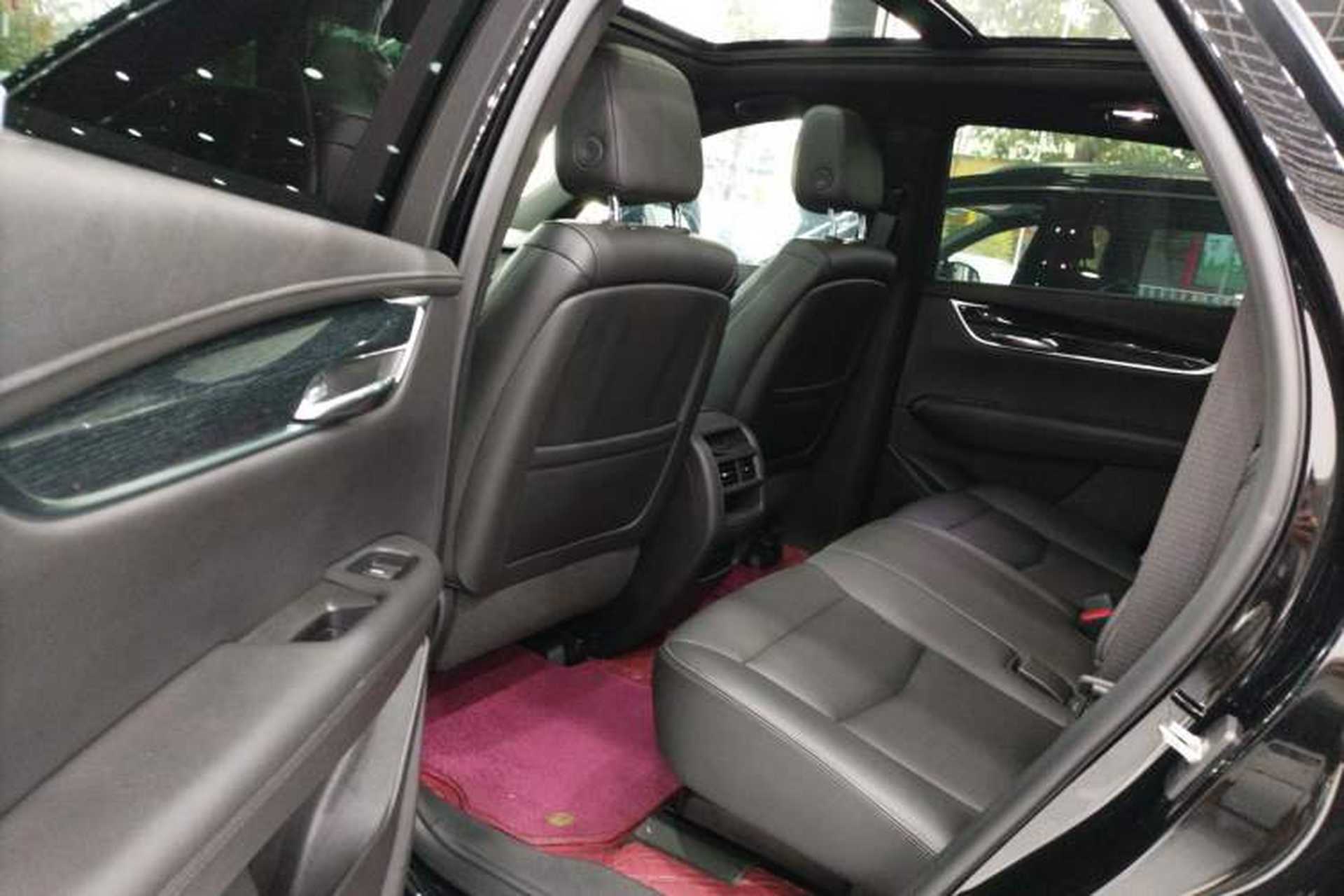 Used Cadillac XT5 2024 2.0T Two-Wheel Drive Fashion Edition Left Rear Seat