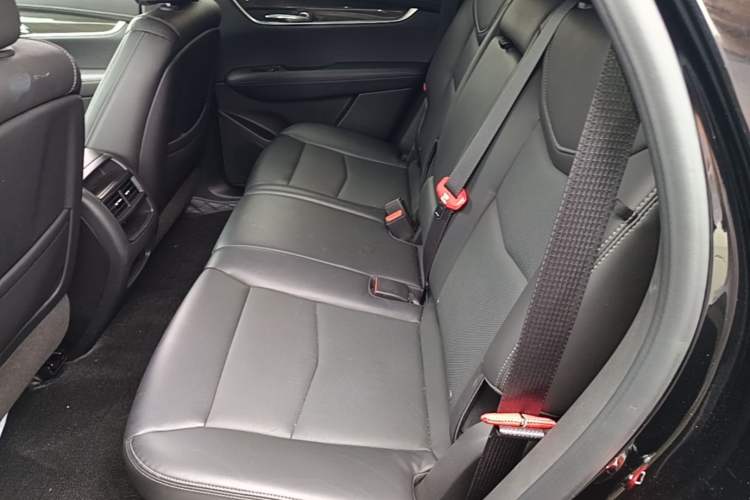 Used Cadillac XT5 2024 2.0T All-Wheel-Drive Luxury Version (Hummingbird Edition) Left Rear Seat