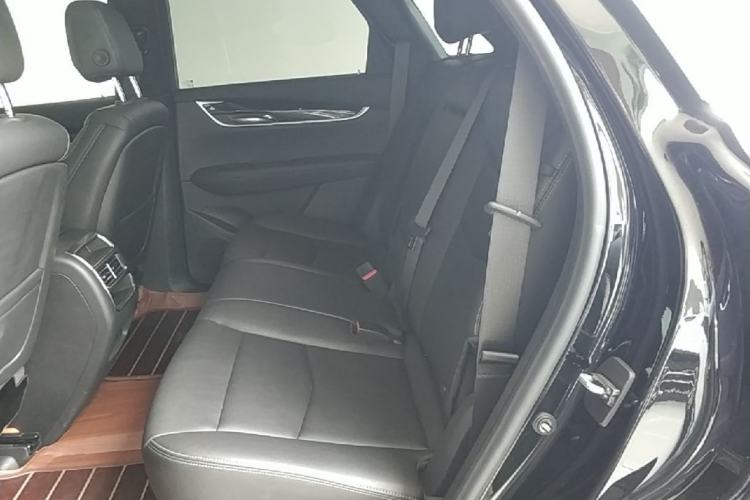 Used Cadillac XT5 2024 2.0T Two-Wheel Drive Fashion Edition Left Rear Seat