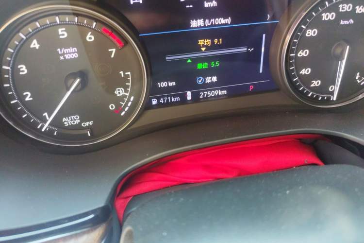 Used Cadillac XT5 2024 2.0T Four-Wheel Drive Platinum Edition Odometer Close Up