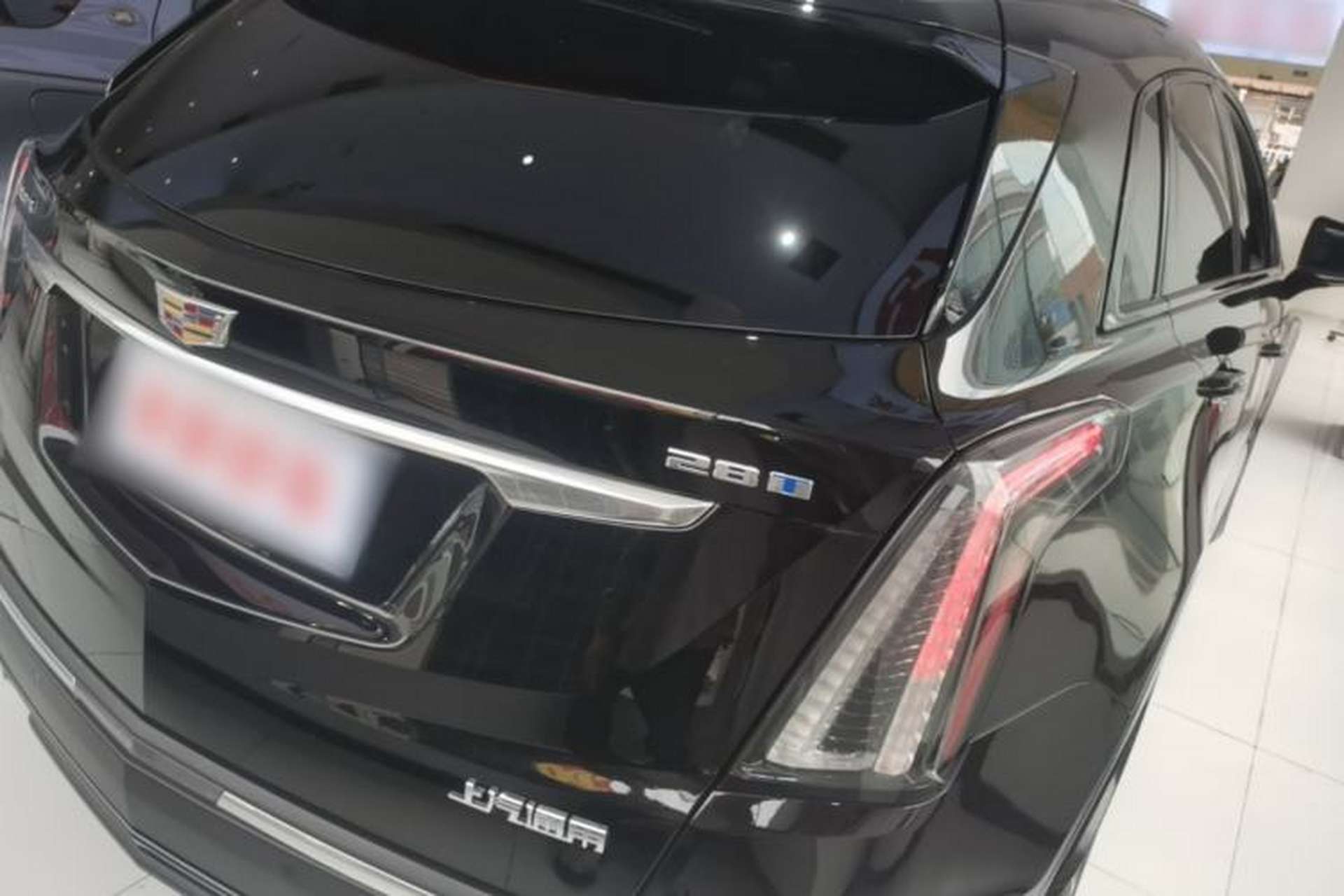 Used Cadillac XT5 2024 2.0T All-Wheel-Drive Luxury Version (Hummingbird Edition) Rear Right 45 Deg