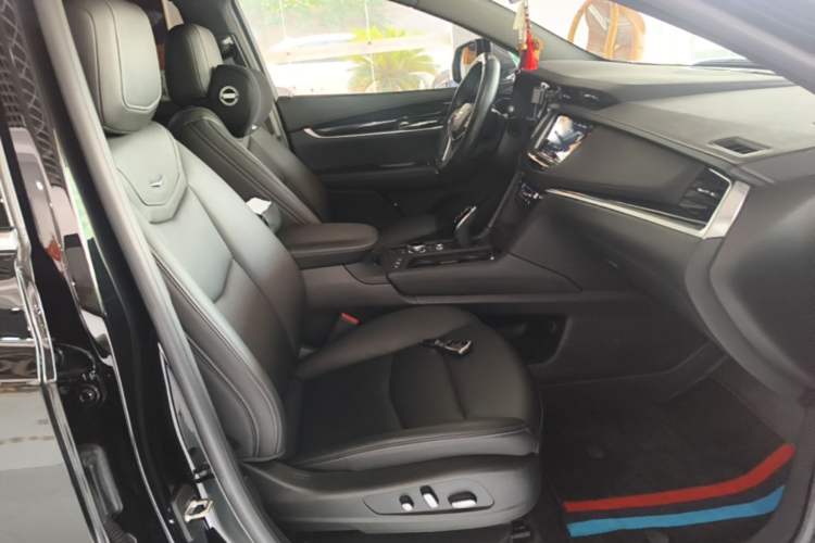 Used Cadillac XT5 2024 2.0T Two-Wheel Drive Fashion Edition Right Front Seat