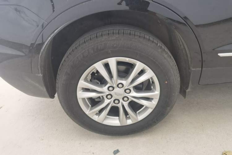 Used Cadillac XT5 2024 2.0T Two-Wheel Drive Fashion Edition Right Rear Wheel Hub