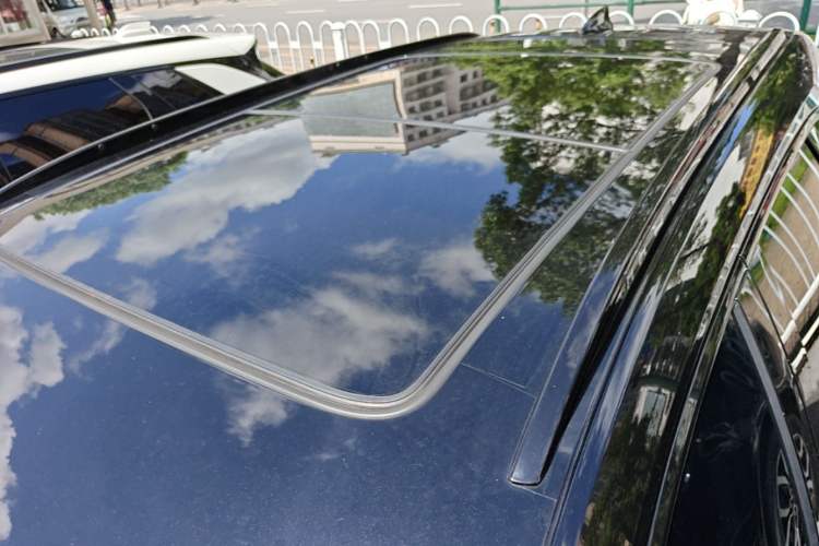 Used Cadillac XT5 2024 2.0T All-Wheel-Drive Luxury Version (Hummingbird Edition) Roof