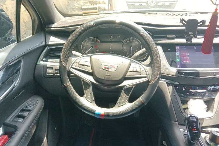 Used Cadillac XT5 2024 2.0T Two-Wheel Drive Fashion Edition Steering Wheel