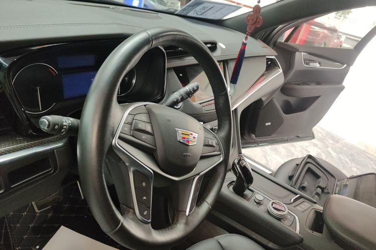 Used Cadillac XT5 2024 2.0T All-Wheel-Drive Luxury Version (Hummingbird Edition) Steering Wheel