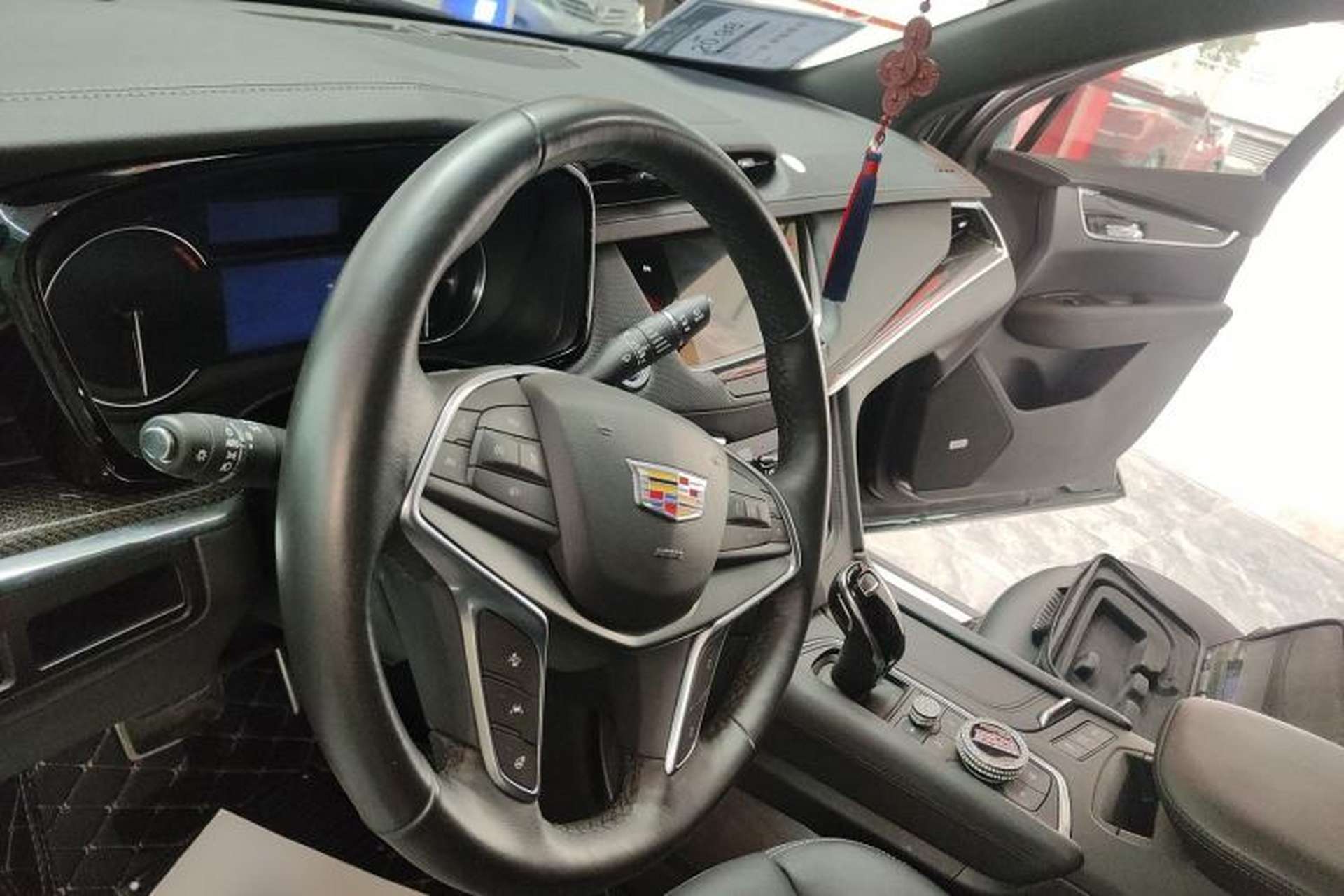 Used Cadillac XT5 2024 2.0T All-Wheel-Drive Luxury Version (Hummingbird Edition) Steering Wheel