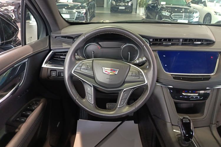 Used Cadillac XT5 2024 2.0T Two-Wheel Drive Fashion Edition Steering Wheel