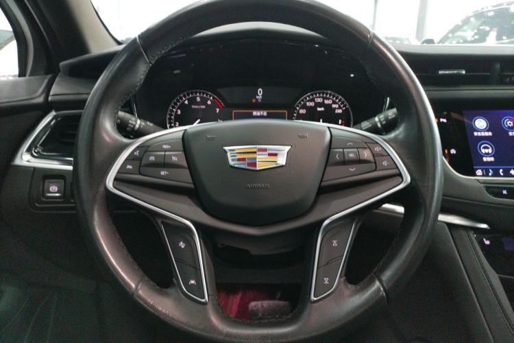 Used Cadillac XT5 2024 2.0T Two-Wheel Drive Fashion Edition Steering Wheel