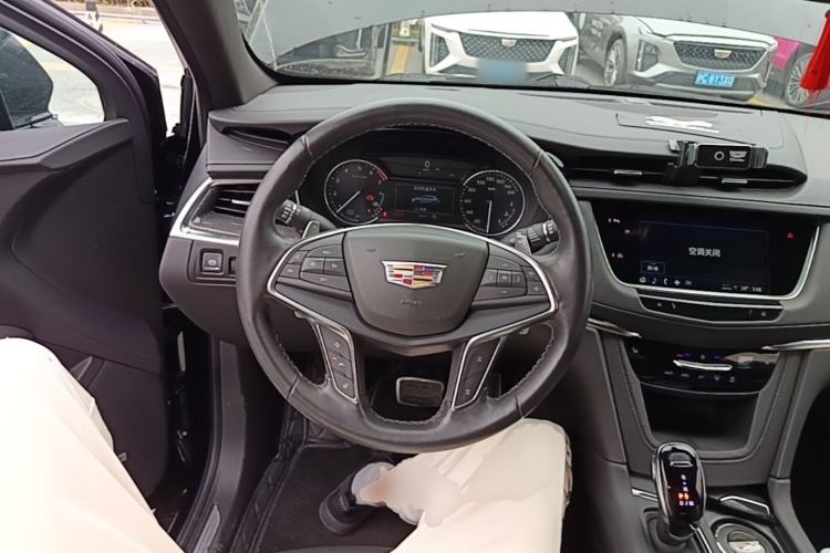 Used Cadillac XT5 2024 2.0T All-Wheel-Drive Luxury Version (Hummingbird Edition) Steering Wheel