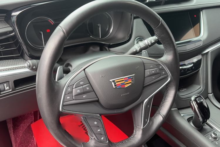 Used Cadillac XT5 2024 2.0T All-Wheel-Drive Luxury Version (Hummingbird Edition) Steering Wheel