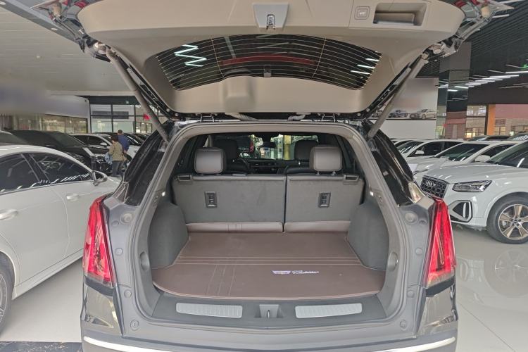 Used Cadillac XT5 2024 2.0T Two-Wheel Drive Fashion Edition Trunk