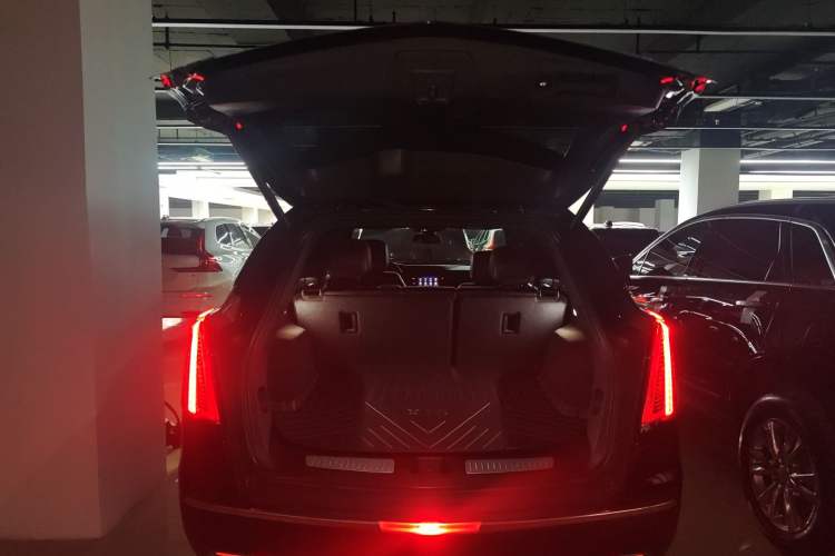 Used Cadillac XT5 2024 2.0T Two-Wheel Drive Fashion Edition Trunk