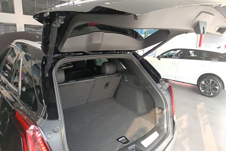 Used Cadillac XT5 2024 2.0T Two-Wheel Drive Fashion Edition Trunk