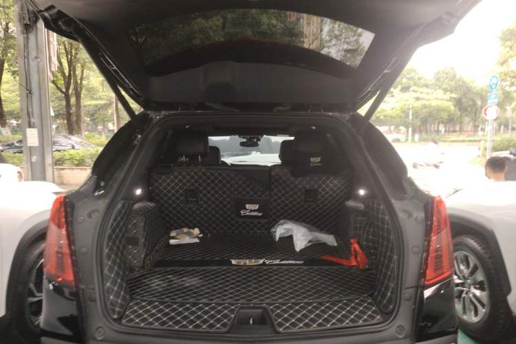 Used Cadillac XT5 2024 2.0T Two-Wheel Drive Fashion Edition Trunk