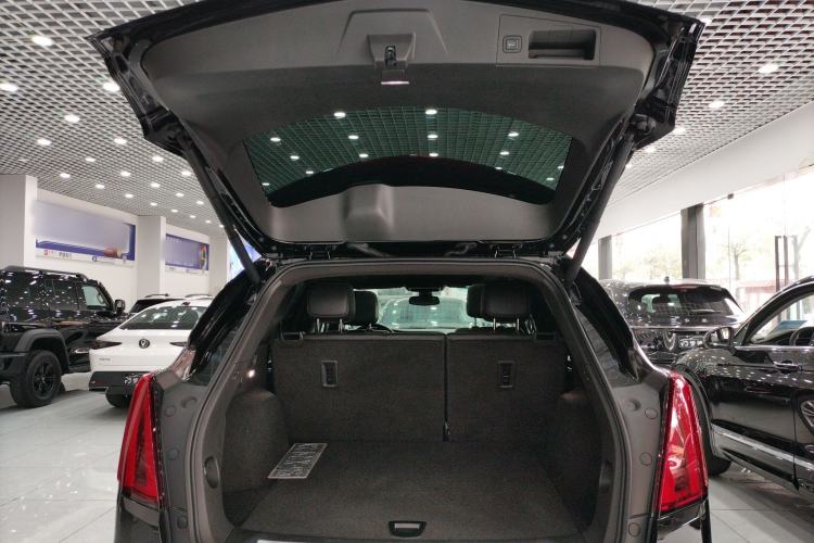 Used Cadillac XT5 2024 2.0T Two-Wheel Drive Fashion Edition Trunk