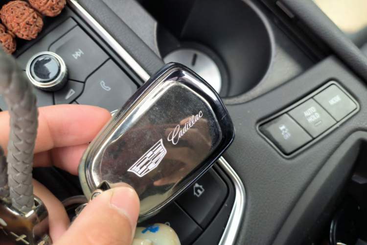 Used Cadillac XT5 2024 2.0T Two-Wheel Drive Fashion Edition Vehicle Key