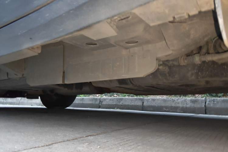 Used Cadillac XT5 2024 2.0T Two-Wheel Drive Fashion Edition Chassis Rear Left